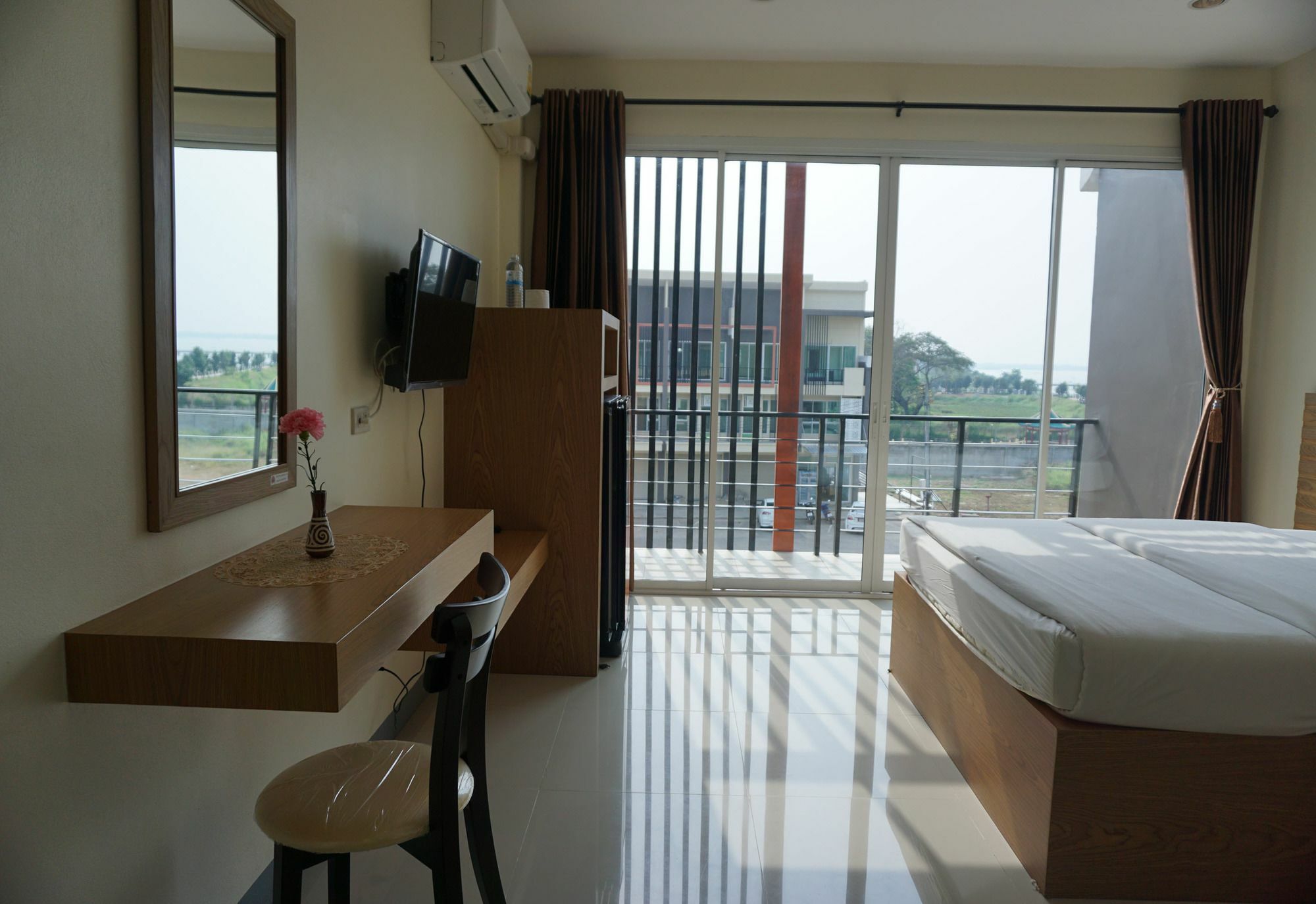 Lew Residence Phayao Eksteriør billede